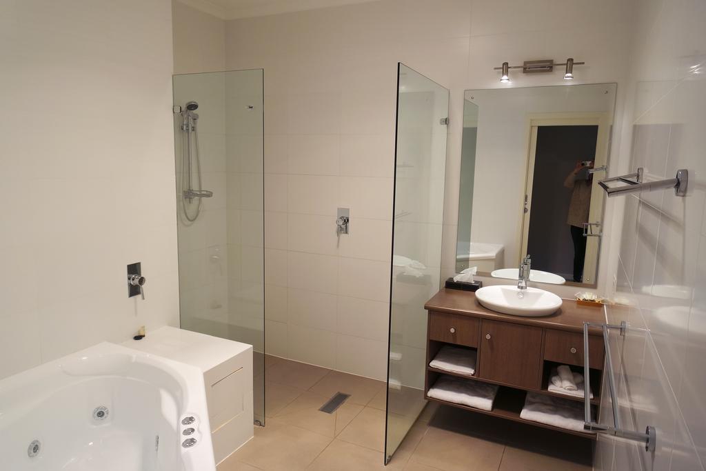Must At Coonawarra Aparthotel Penola Exterior photo